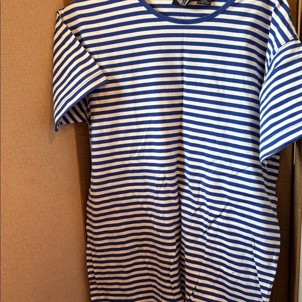 Dockers Blue and White Striped Tee large